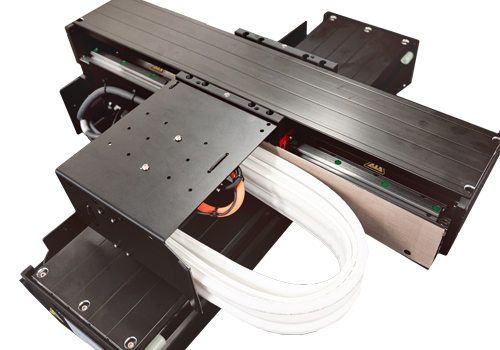 Lösungen_Inspizieren_Präzisionskreuztisch mit Reinraum-Energiekette_Inhalt_500x300px_rgb.jpg Lösungen_Inspizieren_Präzisionskreuztisch mit Reinraum-Energiekette_Inhalt_500x300px_rgb.jpg